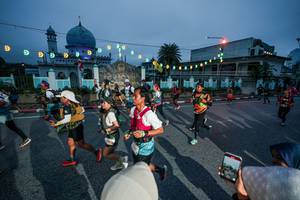 BIB: 
                            <button type="button" onclick="openModal(26232838)" class="btn btn-primary btn-sm float-right btn-popup" data-toggle="modal" data-target=".modal-high-quality">
                        <i class="fas fa-shopping-cart"></i> Add to Cart
                    </button>
                                            <button type="button" onclick="isThisMe(26232838, true)" class="btn btn-success btn-sm float-right btn-popup btn-isme hidden" data-toggle="tooltip" data-placement="bottom" title="นี่คือรูปของคุณใช่ไหม คลิกที่นี่เพื่อเอาเข้าอัลบั้ม">
                        <i class="fas fa-plus"></i> Add to album
                    </button>
                    <button type="button" onclick="isThisMe(26232838, false)" class="btn btn-warning btn-sm float-right btn-popup btn-isnotme hidden">
                        <i class="fas fa-ban"></i> Remove from album
                    </button>